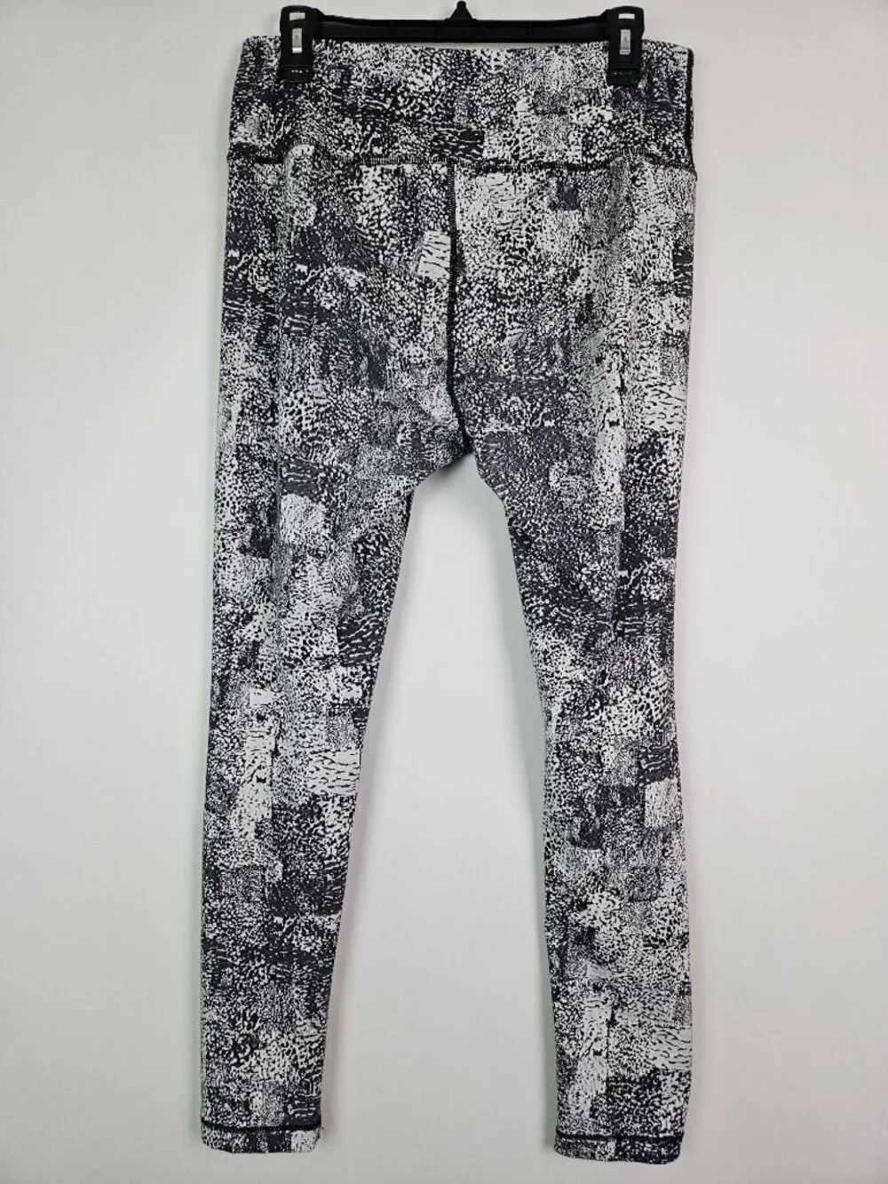 Zella Black/White Textured Static Abstract Print Legging L - Picture 6 of 10